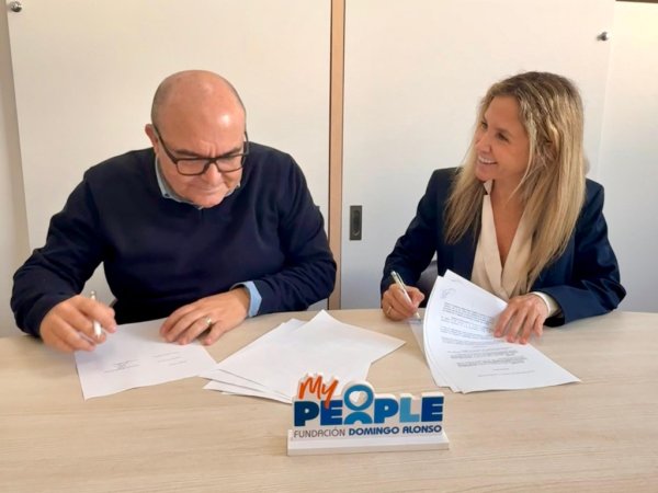 Un paso más juntos: My People Fundación firma un acuerdo con Pequeño Valiente