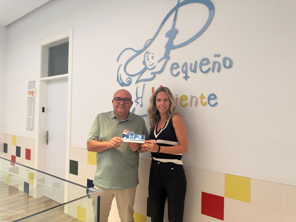 My People Fundación visita la sede de la Fundación Canaria Pequeño Valiente en Las Palmas de Gran Canaria